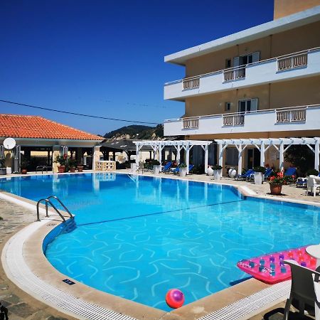 Nafsika Hotel Agios Stefanos Avliotes  Exteriör bild