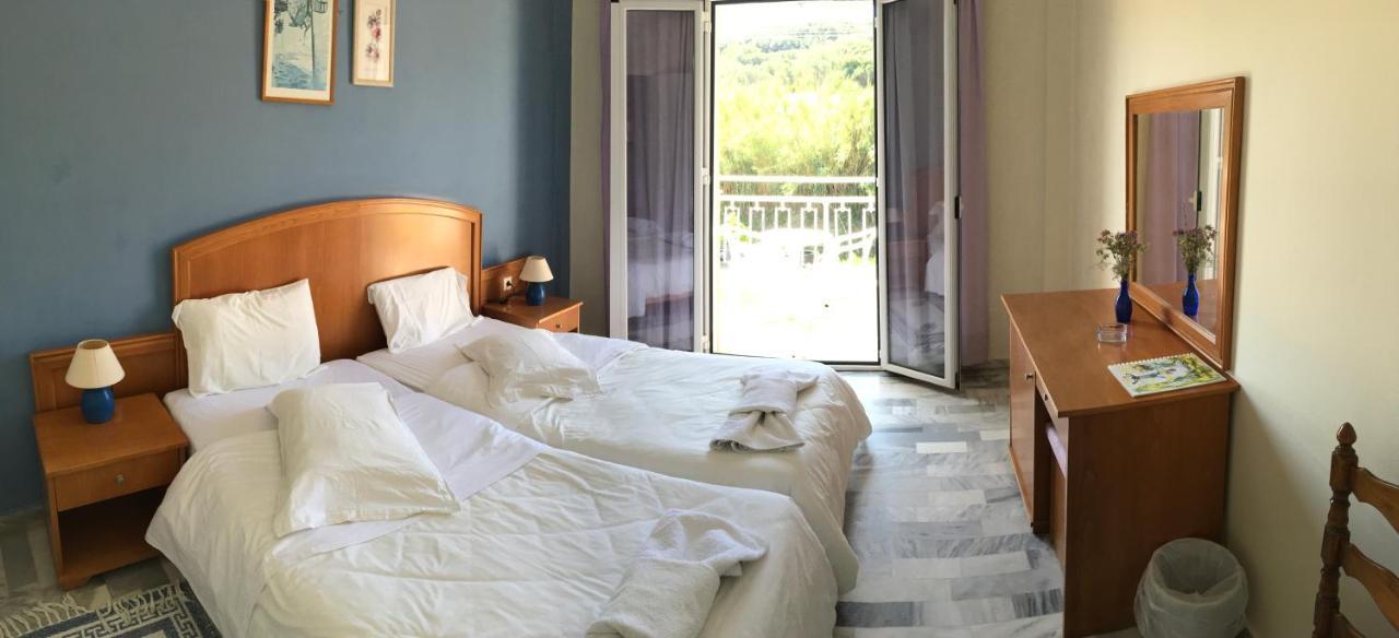 Nafsika Hotel Agios Stefanos Avliotes  Exteriör bild